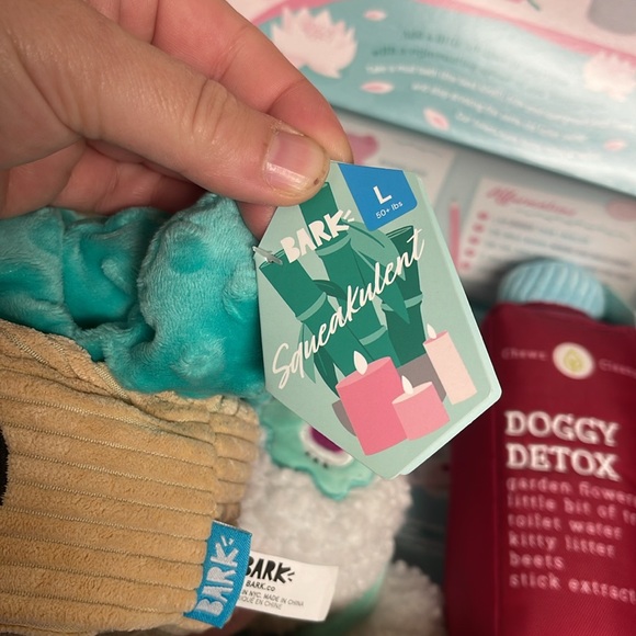 NWT Bark Box - Spa Day - Picture 7 of 11